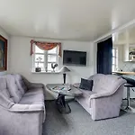 Nera - 10m From The Sea By Interhome