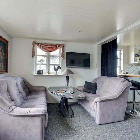 Nera - 10m From The Sea By Interhome